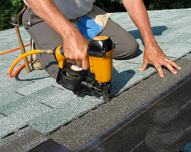 Quick and Trustworthy Emergency Roof Repair Services in Cheshire Village, CT